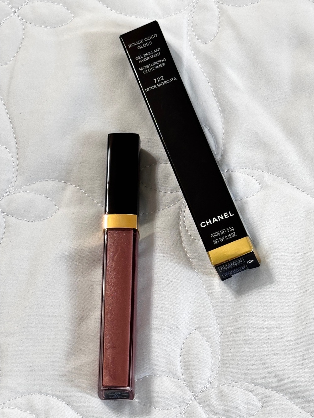 CHANEL Rouge Coco Gloss 722 Noce Moscata - Shimmery Brown